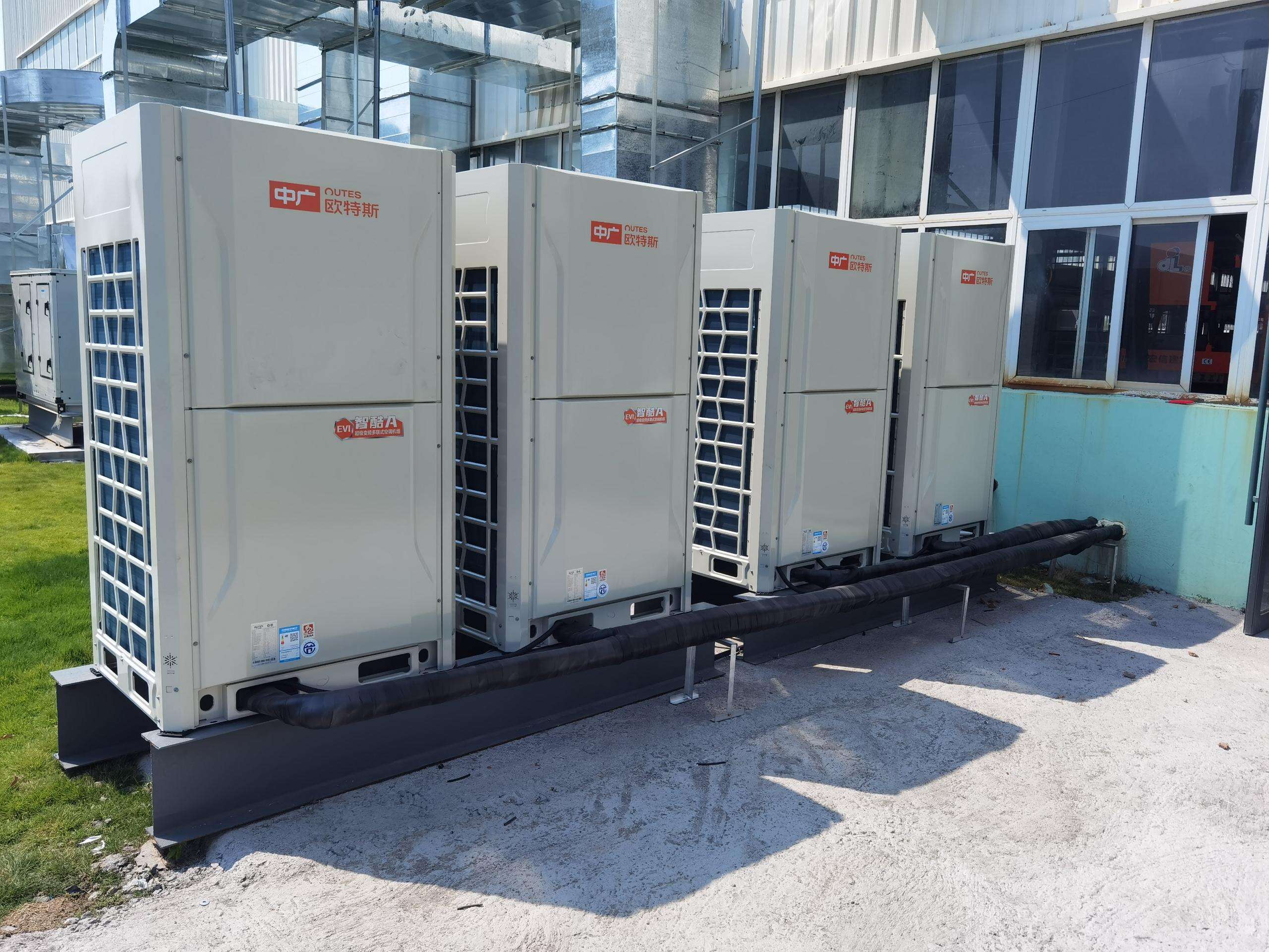 9951f8820d69ccc887c1469bce22cb4d