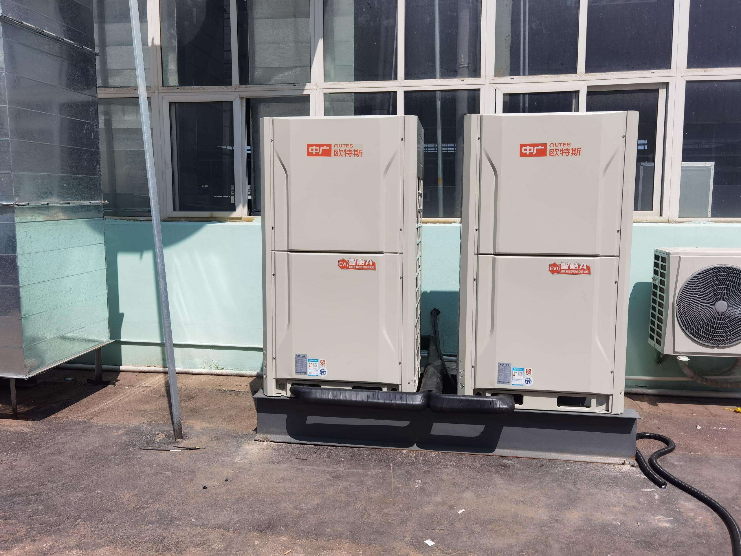 0428919c5a592e57777ea0b2810697f4